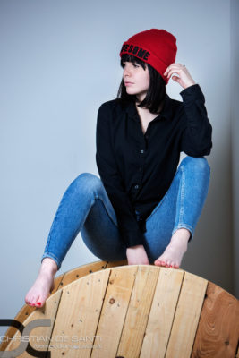 Eccezionale cappello rosso di Chiara